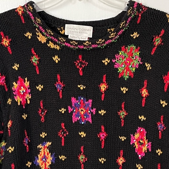 Casual Corner Limited Edition Vintage Hand Knit Allover Embroidered Sweater M - Picture 2 of 12